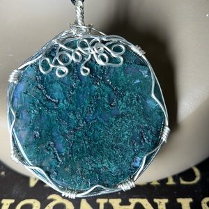 #9 Moss Agate Pendant Crystal Handmade silvertone wire wrapped Crystal Pendant
